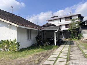 1 Warga Lempuyangan Tolak Angkat Kaki, Tunggu KAI Eksekusi Hari Ini 1 Warga Lempuyangan Tolak Angkat Kaki, Tunggu KAI Eksekusi Hari Ini