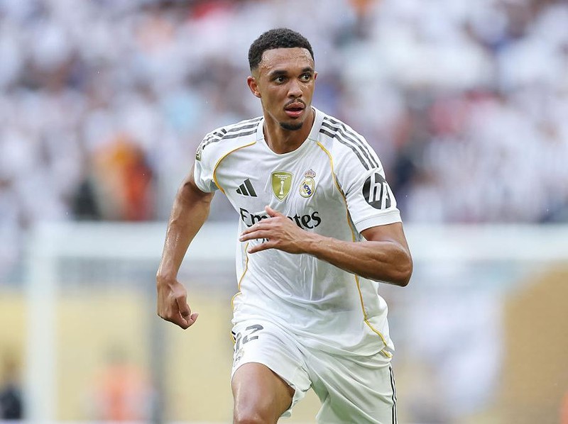MIAMI GARDENS, FLORIDA - JULY 01: Trent Alexander-Arnold of Real Madrid in action during the FIFA Club World Cup 2025 round of 16 match between Real Madrid CF and Juventus FC at Hard Rock Stadium on July 01, 2025 in Miami Gardens, Florida. (Photo by Michael Regan - FIFA/FIFA via Getty Images)