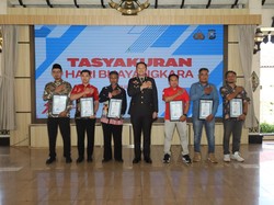 Warga hingga Jurnalis Magetan Diberi Penghargaan di HUT ke-79 Bhayangkara
