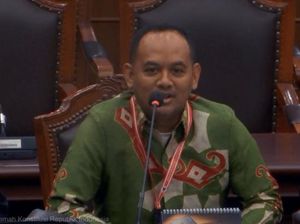 Ome Jelaskan Awal Mula Statusnya Eks Terpidana Jadi Polemik di Pilkada Palopo Ome Jelaskan Awal Mula Statusnya Eks Terpidana Jadi Polemik di Pilkada Palopo