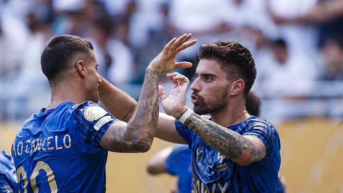 MIAMI GARDENS, FLORIDA - JUNE 18: Ruben Neves of Al Hilal (R) celebrates his goal with teammate Joao Cancelo during the FIFA Club World Cup 2025 group H match between Real Madrid CF and Al Hilal at Hard Rock Stadium on June 18, 2025 in Miami Gardens, Florida. (Photo by Martín Fonseca/Eurasia Sport Images/Getty Images)