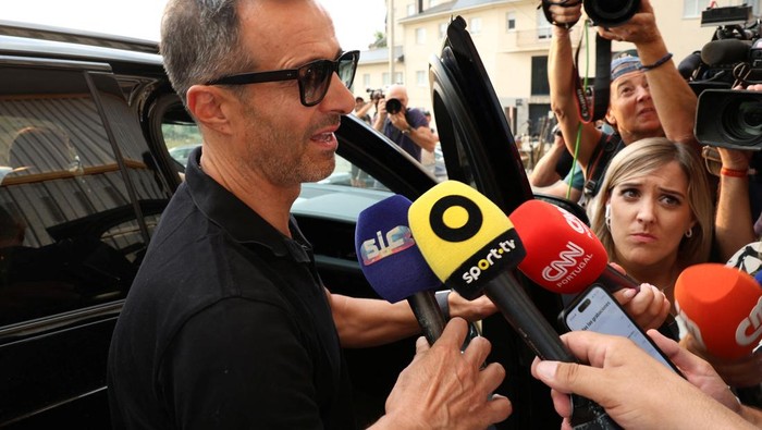 Jorge Mendes Jorge Mendes speaks to the media outside the morgue where bodies of Liverpools Portuguese soccer player Diogo Jota and his brother were transported, following a fatal car crash, in Puebla de Sanabria, Spain, July 3, 2025. REUTERS/Rita Franca
