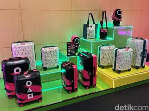Fans Squid Game Merapat! Ada Koper Hingga Bantal Leher Berdesain Pink Guard Fans Squid Game Merapat! Ada Koper Hingga Bantal Leher Berdesain Pink Guard