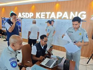Korban Kecelakaan KMP Tunu Pratama Jaya Dapat Biaya Pengobatan-Santunan Korban Kecelakaan KMP Tunu Pratama Jaya Dapat Biaya Pengobatan-Santunan