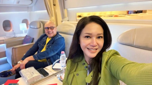 Highlight Dunia Hiburan InsertLive : Bahagianya Maia Estianty Dapat Mobil Baru dari Irwan Mussry