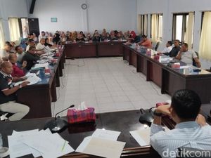 Mengabdi Belasan Tahun, 223 Honorer Nakes Kota Bima Tak Terdata BKN Mengabdi Belasan Tahun, 223 Honorer Nakes Kota Bima Tak Terdata BKN