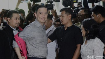 Tom Lembong Klaim AI Sebut Dirinya Tak Bersalah di Korupsi Impor Gula