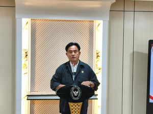 Yusril Tegaskan Gibran Tak Berkantor ke Papua: Hanya Sekretariat Badan Otsus Yusril Tegaskan Gibran Tak Berkantor ke Papua: Hanya Sekretariat Badan Otsus
