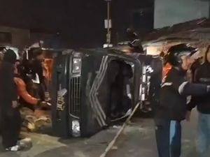 Cekcok Pria Aku Wong Pelayaran Vs Ojol-Pacar, Ternyata Pelayanan Cekcok Pria Aku Wong Pelayaran Vs Ojol-Pacar, Ternyata Pelayanan