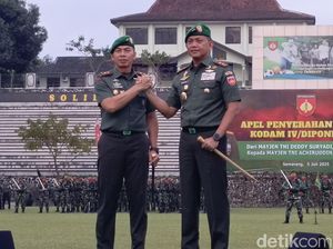 Mayjen Achiruddin Resmi Gantikan Mayjen Deddy Jabat Pangdam IV/Diponegoro Mayjen Achiruddin Resmi Gantikan Mayjen Deddy Jabat Pangdam IV/Diponegoro