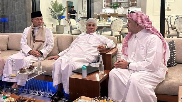 Majid bin Abdullah Al Qasabi dan Menko Pangan RI Zulkifli Hasan