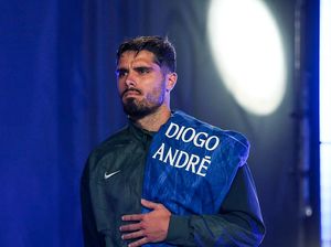 Penghormatan Pedro Neto untuk Diogo Jota di Laga Palmeiras Vs Chelsea Penghormatan Pedro Neto untuk Diogo Jota di Laga Palmeiras Vs Chelsea