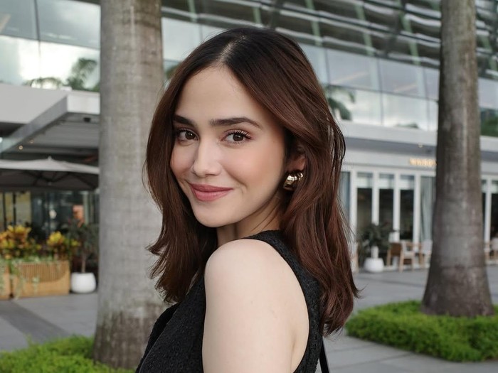 Pesona Syifa Hadju di media lazim miliknya.