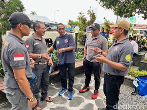 Tim Penyelam Pro Tiba, Operasi Bawah Laut KMP Tunu Pratama Jaya Dimulai Tim Penyelam Pro Tiba, Operasi Bawah Laut KMP Tunu Pratama Jaya Dimulai