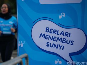 1000 Pelari Menembus Sunyi Bersama Teman Tuli di Jakarta 1000 Pelari Menembus Sunyi Bersama Teman Tuli di Jakarta