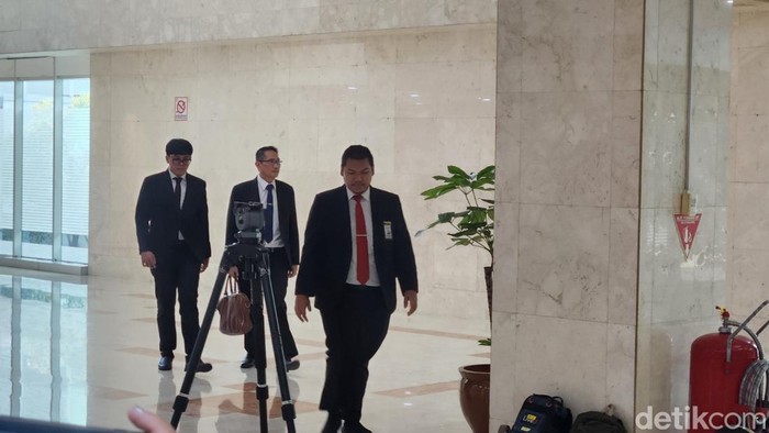Sejumlah kandidat Dubes mengikuti fit and proper di dewan perwakilan rakyat RI hari kedua. (Adrial/detikcom)