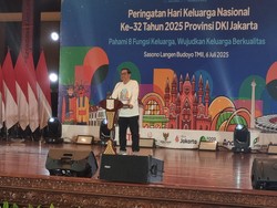 Pramono: Keluarga Miskin Harus Tetap Bisa Sekolah-Dapat Akses Kesehatan