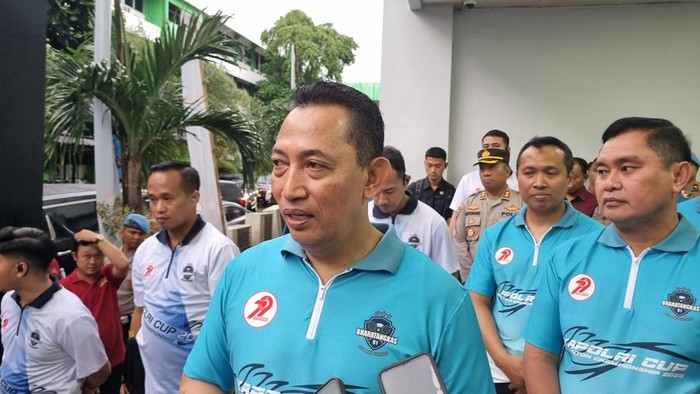 Kapolri Jenderal Sigit seusai penutupan Kapolri Cup di GOR UNJ, Minggu (6/7/2025)