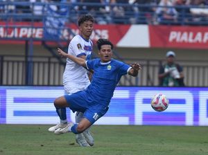 Komentar Bojan Hodak soal Penampilan Pemain Baru Persib Komentar Bojan Hodak soal Penampilan Pemain Baru Persib