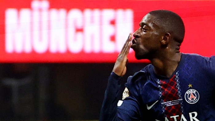Selebrasi Jota dari Dembele Usai Bobol Gawang Bayern