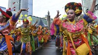 Video Senangnya Warga Saksikan Jakarta Dalam Warna: Kalau Bisa Rutin
