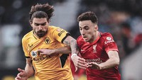 Kedua sahabat ini menjadi rival di lapangan saat Jota pindah ke Liverpool pada 2020. Dia dan Neves bentrok di lapangan saat The Reds bersua Wolverhampton Wanderers. (Foto: Dok. Instagram/@rubendsneves)