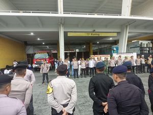 1.725 Personel Polisi Amankan Oxford United Vs Indonesia All Star di GBK 1.725 Personel Polisi Amankan Oxford United Vs Indonesia All Star di GBK