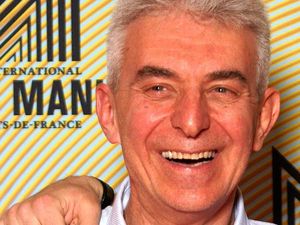 Kisah Dokter Italia Jadi Penjelajah Waktu Akibat Kerusakan Otak Kisah Dokter Italia Jadi Penjelajah Waktu Akibat Kerusakan Otak