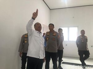 Irwasum Polri Resmikan Dapur MBG di Polda Kalteng, Bisa Operasi Bulan Ini Irwasum Polri Resmikan Dapur MBG di Polda Kalteng, Bisa Operasi Bulan Ini