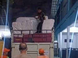 Kemensos Salurkan Bantuan untuk Korban Banjir Jakarta Timur