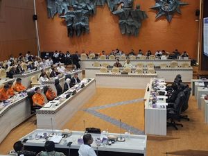 Kepala Basarnas Curhat ke DPR, Operasi SAR Sering Dinilai Lambat Kepala Basarnas Curhat ke DPR, Operasi SAR Sering Dinilai Lambat