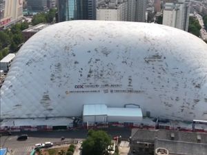 Proyek Bangunan di China Ditutup Kubah Super Canggih, Bebas Bising dan Debu Proyek Bangunan di China Ditutup Kubah Super Canggih, Bebas Bising dan Debu