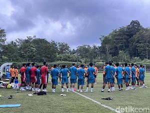 Huistra Prediksi PSS Masuk Grup Timur Liga Championship: Bakal Sengit Huistra Prediksi PSS Masuk Grup Timur Liga Championship: Bakal Sengit