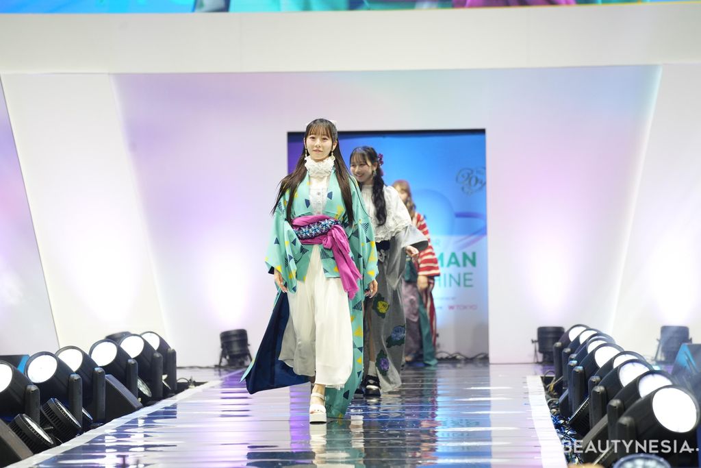 Mana Manaka