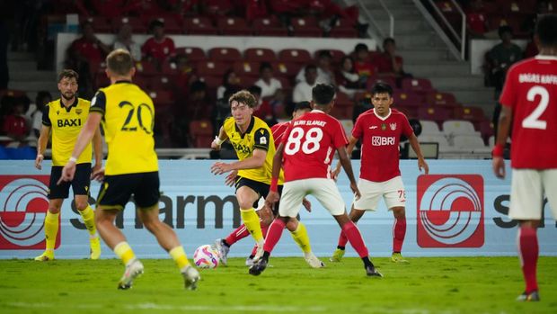 Oxford United mengalahkan Liga Indonesia All Star 6-3 pada laga perdana Grup A Piala Presiden 2025 di Stadion GBK, Minggu (6/7). (Media Piala Presiden)