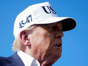 Video: Trump Mengaku Terkejut saat Tinjau Lokasi Banjir Bandang Texas Video: Trump Mengaku Terkejut saat Tinjau Lokasi Banjir Bandang Texas