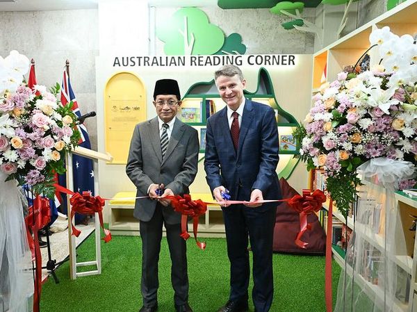 Potret Pojok Baca Baru di Istiqlal, Diresmikan Menag dan Dubes Australia