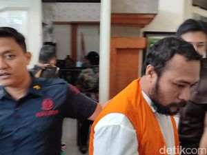 Terancam 20 Tahun Penjara terkait Tewasnya Parwata, Mas Pras Tertunduk Lesu Terancam 20 Tahun Penjara terkait Tewasnya Parwata, Mas Pras Tertunduk Lesu