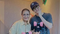 10 Foto Artis Korea Nonton Konser BLACKPINK, Jung Hae In Hingga Suho EXO