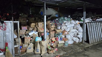 Kronologi Terungkapnya 2 Pria di Tangsel Jual Pangan-Kosmetik Kedaluwarsa