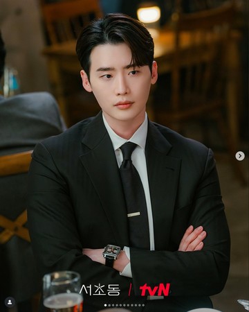 5 Fakta Menarik Drakor Terbaru Lee Jong Suk, Law and the City