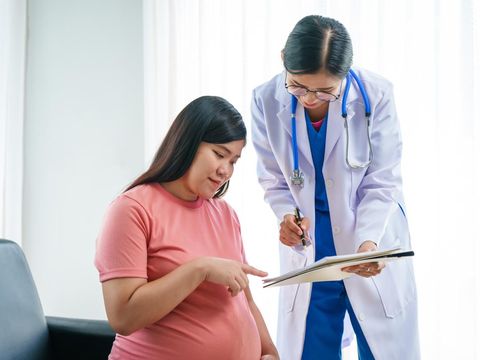ibu hamil dan dokter