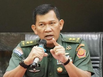 TNI Lakukan Pengamanan Saat 2 Pesawat Militer AS Singgah di Labuan Bajo
