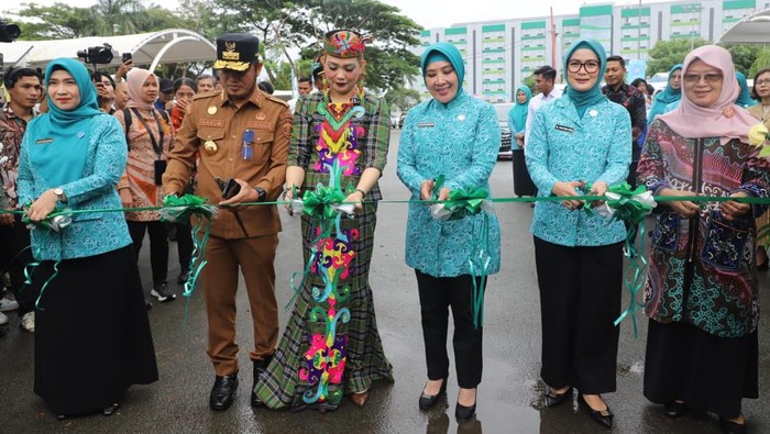 Ketua Umum TP PKK Pusat Tri Tito Karnavian.
