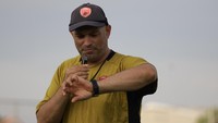 Bernardo Tavares sudah pisah jalan dengan PSM Makassar. Dia bisa menjadi opsi menjadi pengganti Kluivert dengan keunggulan mengenal sepakbola Indonesia. (Foto: Agung Dewantara/PSM Makassar)