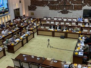 Minta Tambah Rp 2 T, Bos Bappenas Sebut Anggaran Cuma Cukup buat Gaji-Tunjangan Minta Tambah Rp 2 T, Bos Bappenas Sebut Anggaran Cuma Cukup buat Gaji-Tunjangan