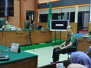 Peltu Lubis Buka Dadu Guncang-Sabu Ayam 2023, Patungan dengan Kopda Bazar Peltu Lubis Buka Dadu Guncang-Sabu Ayam 2023, Patungan dengan Kopda Bazar