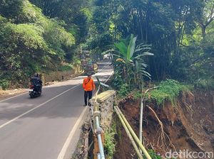 Jembatan hingga Tebing Longsor di Kolmas Tak Kunjung Diperbaiki Jembatan hingga Tebing Longsor di Kolmas Tak Kunjung Diperbaiki