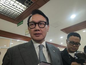 Video: Uji Materi Wamen Rangkap Jabatan Gugur di MK, Ini Kata Wamenlu Video: Uji Materi Wamen Rangkap Jabatan Gugur di MK, Ini Kata Wamenlu
