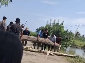 Warga Barru Tutup Akses Jalan Wisata Lasonrai gegara Lahan Pemakaman Dipagari Warga Barru Tutup Akses Jalan Wisata Lasonrai gegara Lahan Pemakaman Dipagari